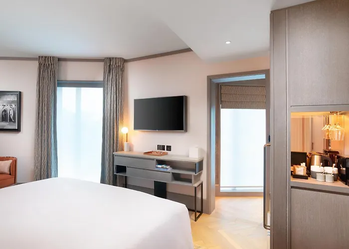 Hart Shoreditch Hotel London, Curio Collection By Hilton
